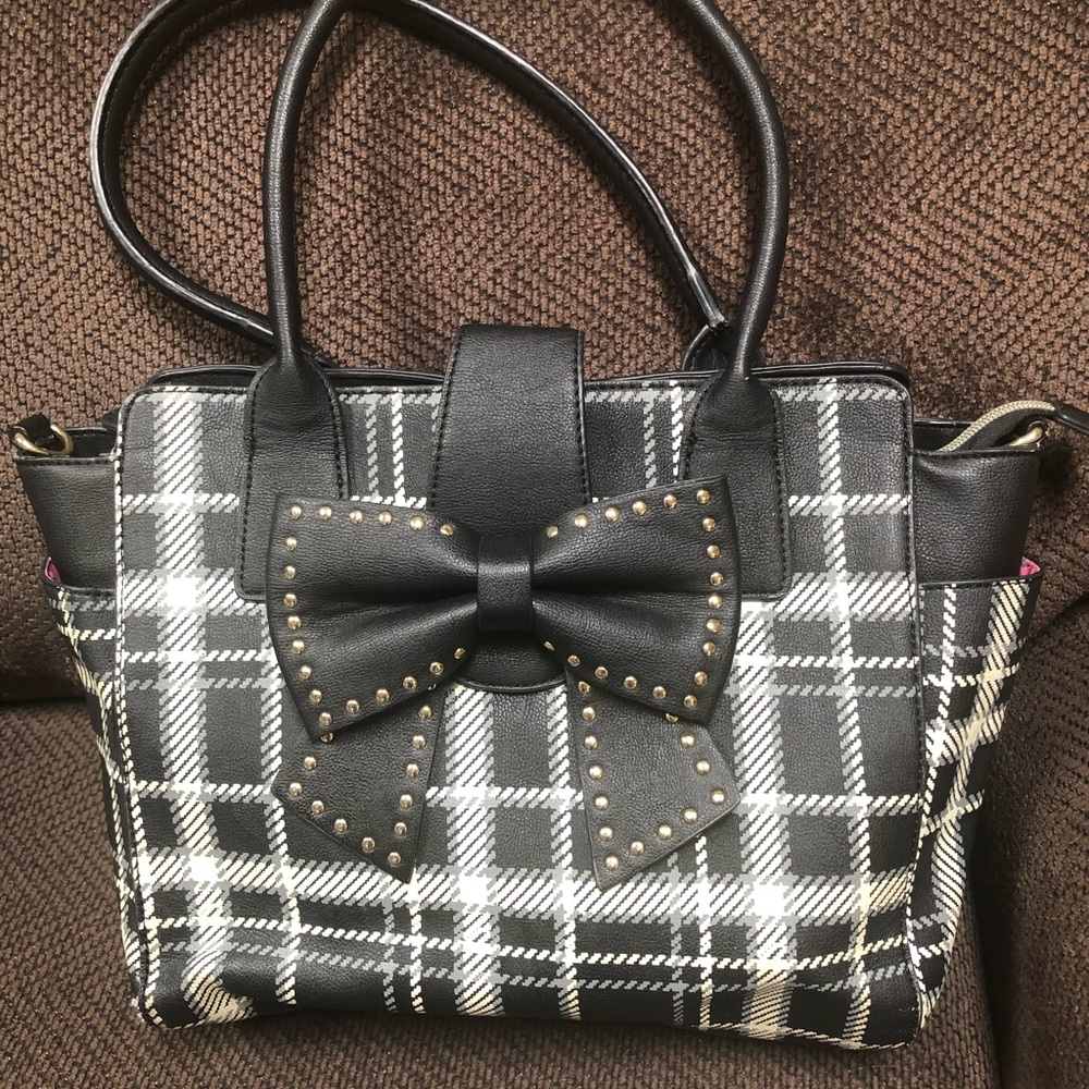 Betsy Johnson Handbag Purse Bow Black